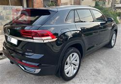 ڤۆڵکسواگن ئەتڵەس کرۆس سپۆرت